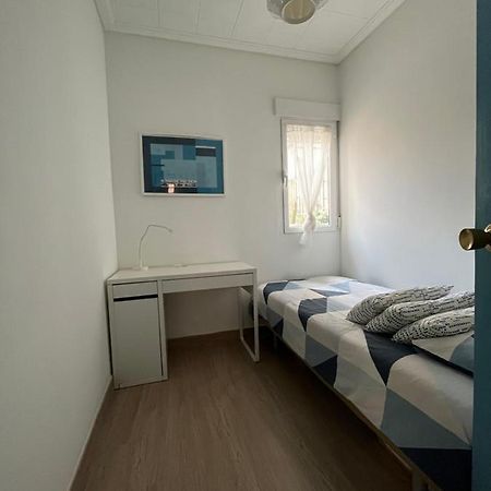 Modernized 3-Bedroom Flat 500M To The Beach Valencia Bagian luar foto